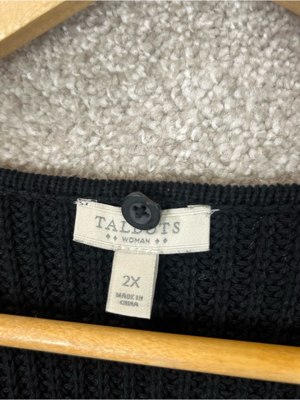 Talbots Cardigan Womens 2X Black Sleeveless Removable Faux Fur Collar Knit- 4519 - Picture 13 of 15
